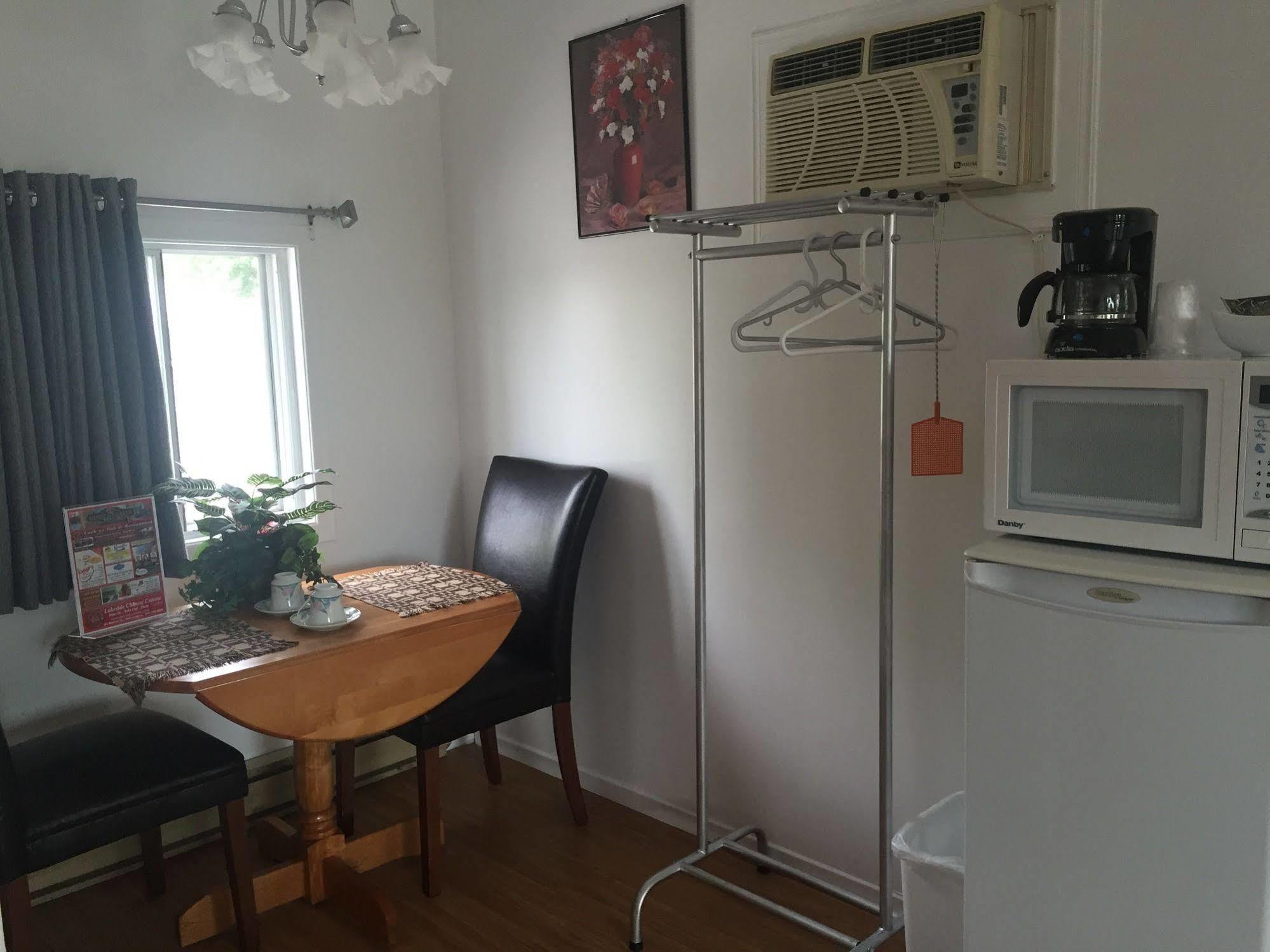 New Rockland Motel Bobcaygeon Eksteriør billede